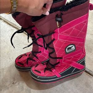 Sorel Women's Pink Winter Boots
